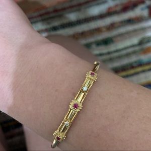 14K bracelet studded